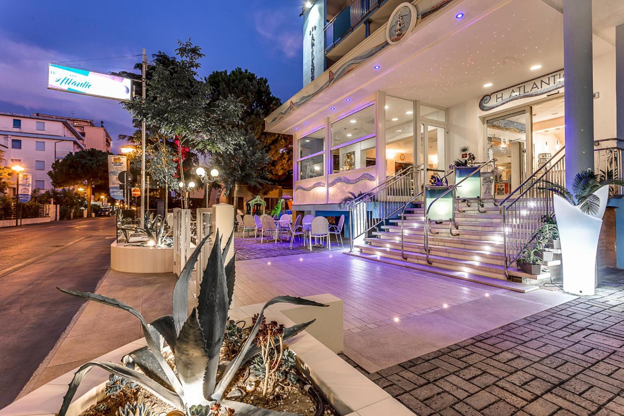 Atlantic Hotel 3*